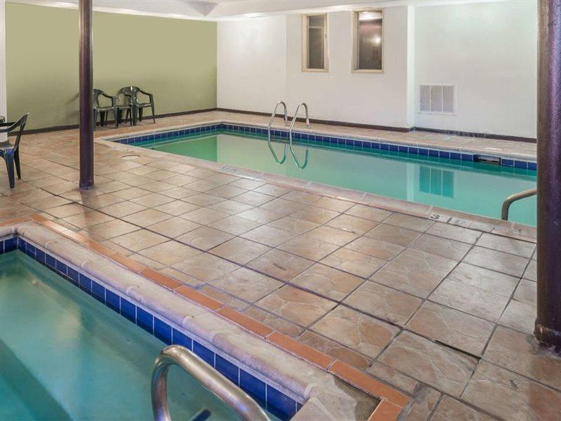 Baymont By Wyndham Pueblo Hotel Luaran gambar